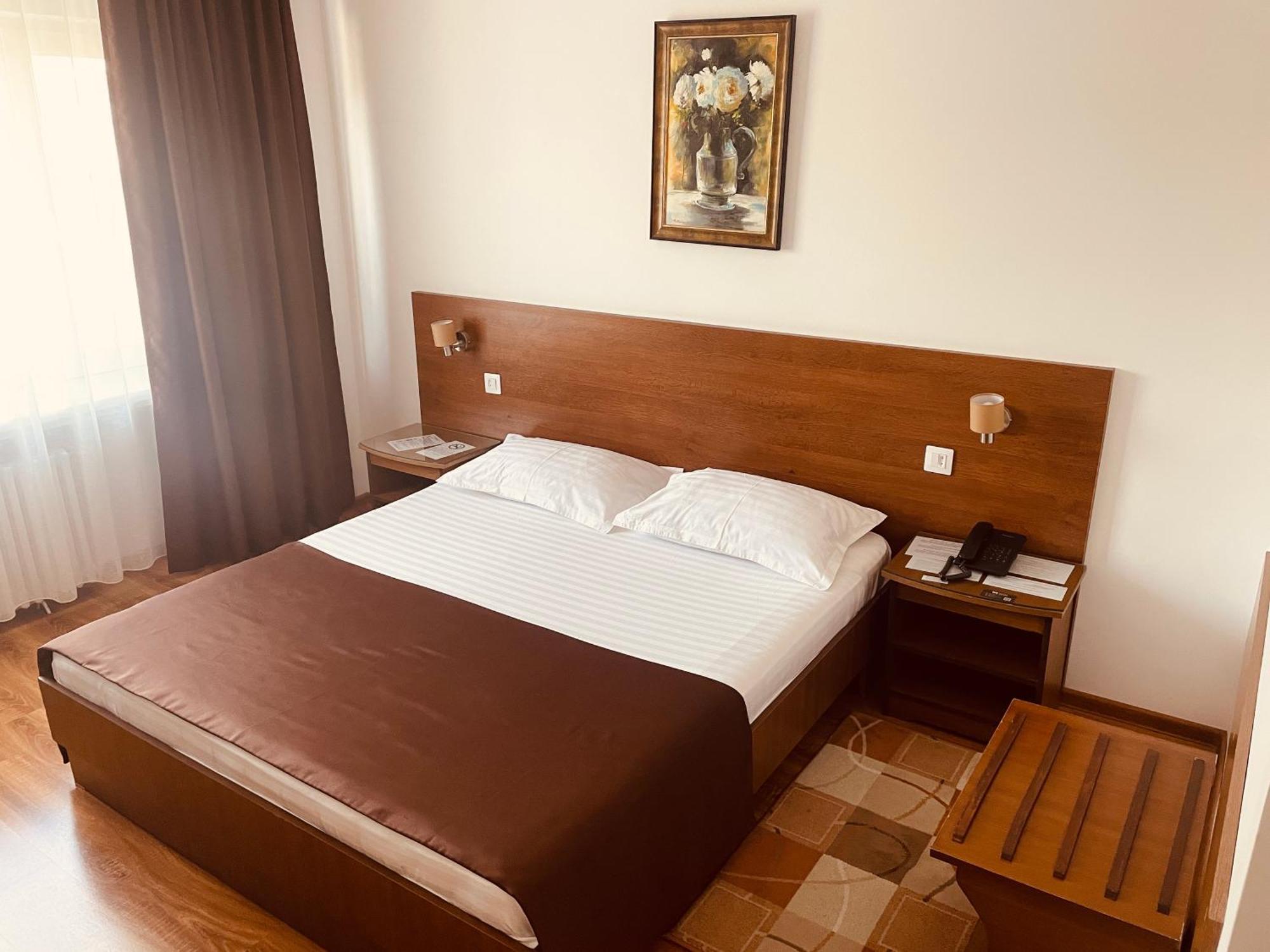 Hotel Moldova Birlad Luaran gambar