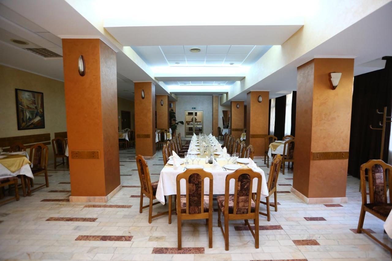 Hotel Moldova Birlad Luaran gambar