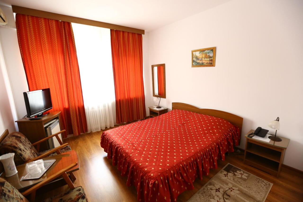 Hotel Moldova Birlad Luaran gambar